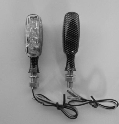 Coppia Frecce Universali Moto Led Indicatori Direzione Quad Scooter Carbonio