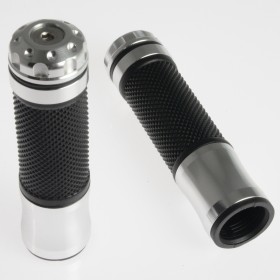 Coppia Manopole Metallo Cromato Gomma Moto Scooter Custom Universali Manubrio 